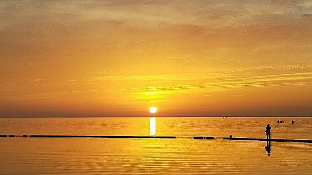 底地海灘退潮時的樣子