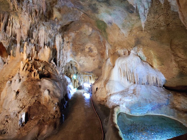 石垣島鐘乳洞的形象圖