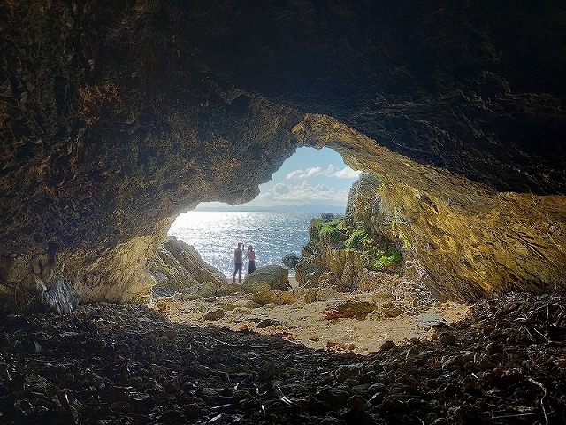 觀音崎的海蝕洞